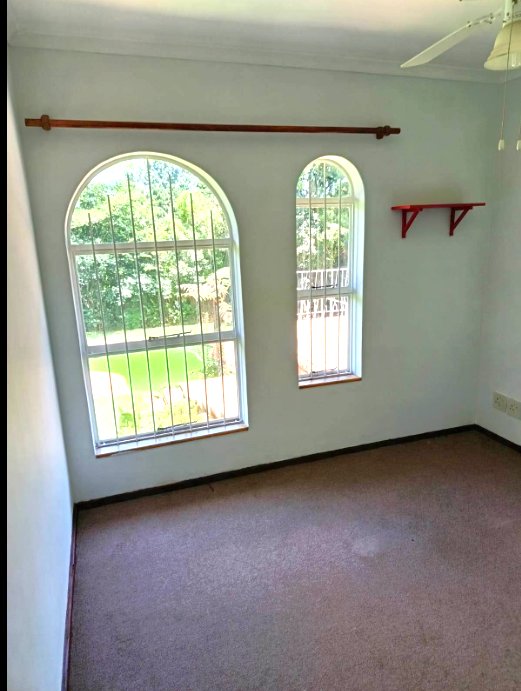 To Let 4 Bedroom Property for Rent in Ferncliffe KwaZulu-Natal