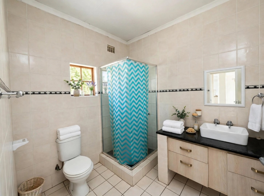5 Bedroom Property for Sale in Meer En See KwaZulu-Natal