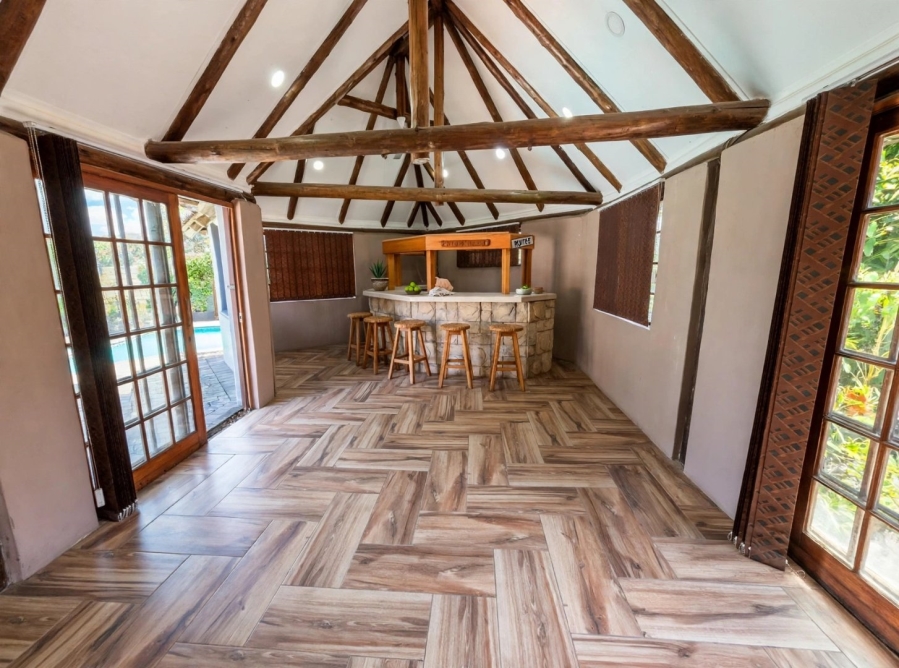 5 Bedroom Property for Sale in Meer En See KwaZulu-Natal