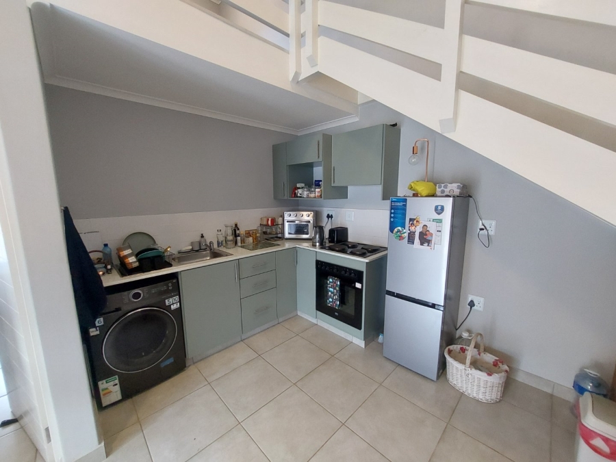 To Let 1 Bedroom Property for Rent in Chase Valley KwaZulu-Natal