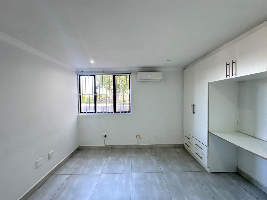 2 Bedroom Property for Sale in Morningside KwaZulu-Natal