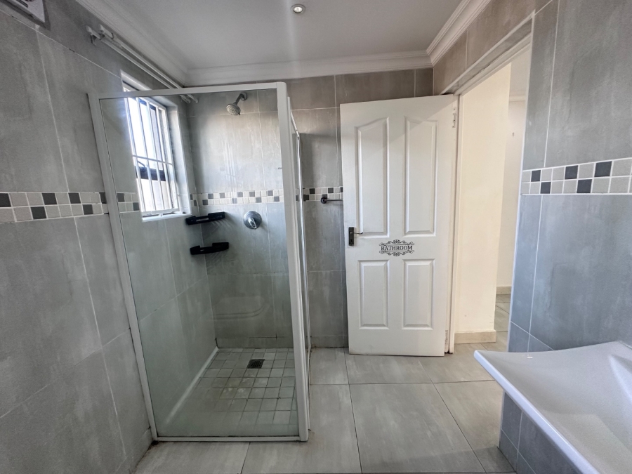 2 Bedroom Property for Sale in Morningside KwaZulu-Natal