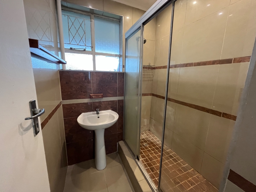 2 Bedroom Property for Sale in Morningside KwaZulu-Natal