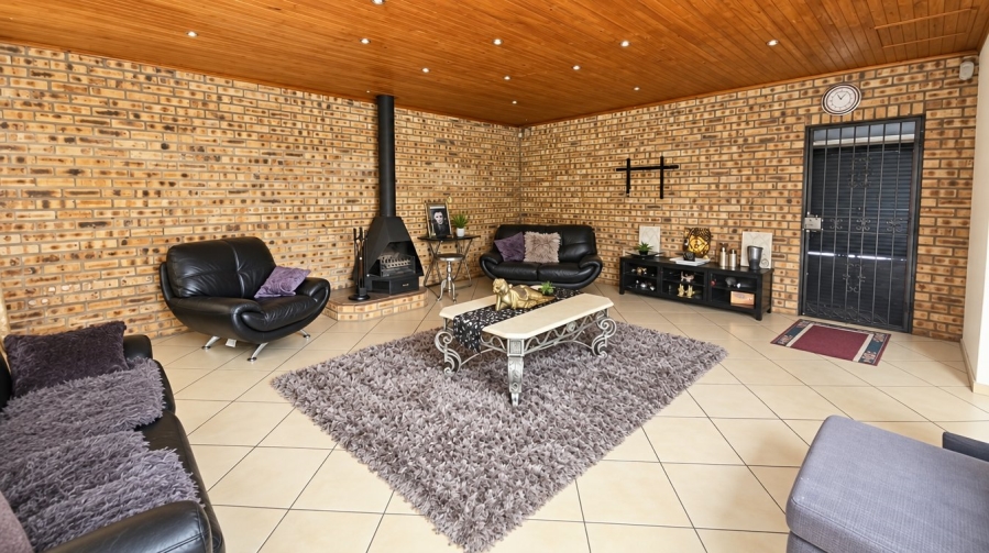 3 Bedroom Property for Sale in Paradise KwaZulu-Natal