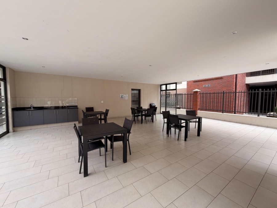 To Let 2 Bedroom Property for Rent in Umhlanga Ridge KwaZulu-Natal