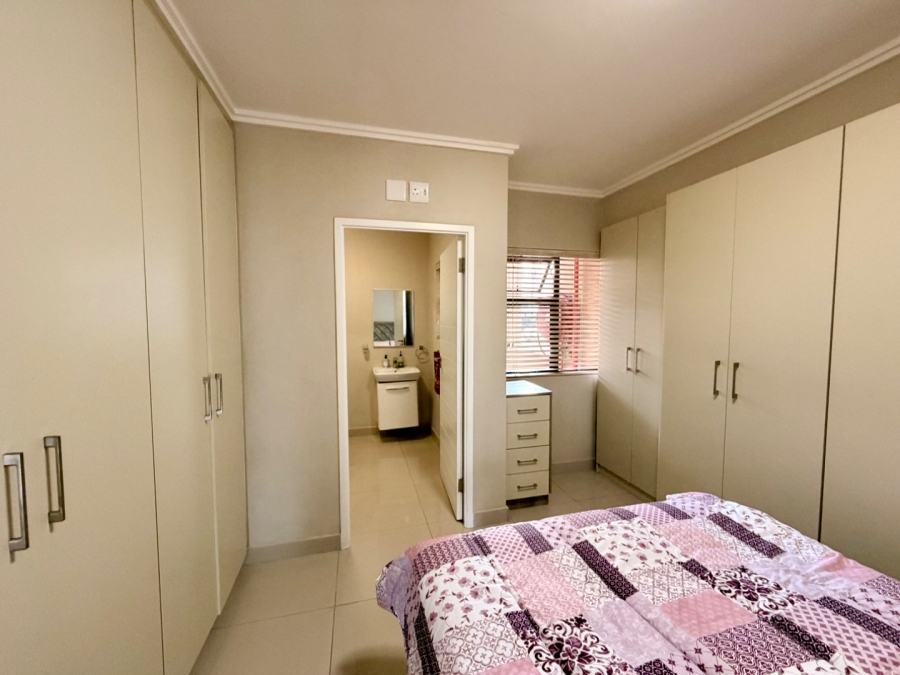 To Let 2 Bedroom Property for Rent in Umhlanga Ridge KwaZulu-Natal