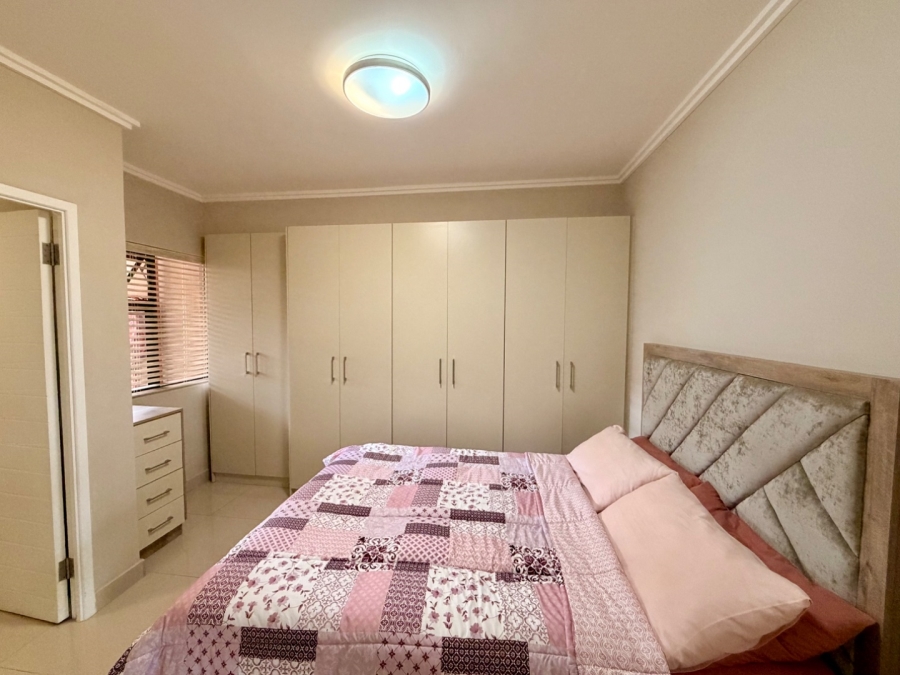 To Let 2 Bedroom Property for Rent in Umhlanga Ridge KwaZulu-Natal
