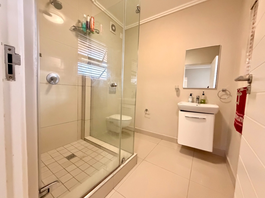 To Let 2 Bedroom Property for Rent in Umhlanga Ridge KwaZulu-Natal
