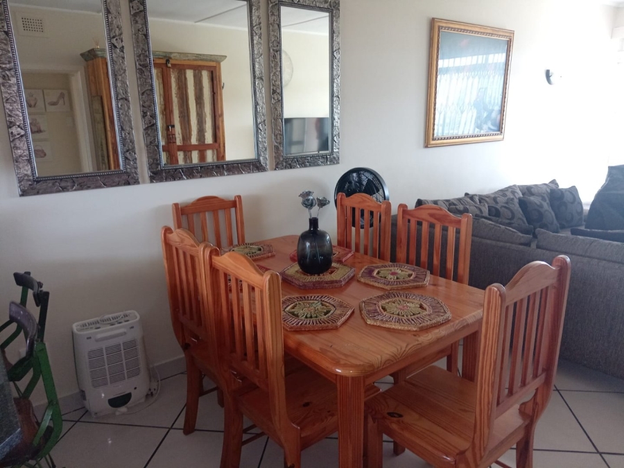 2 Bedroom Property for Sale in Beacon Rocks KwaZulu-Natal