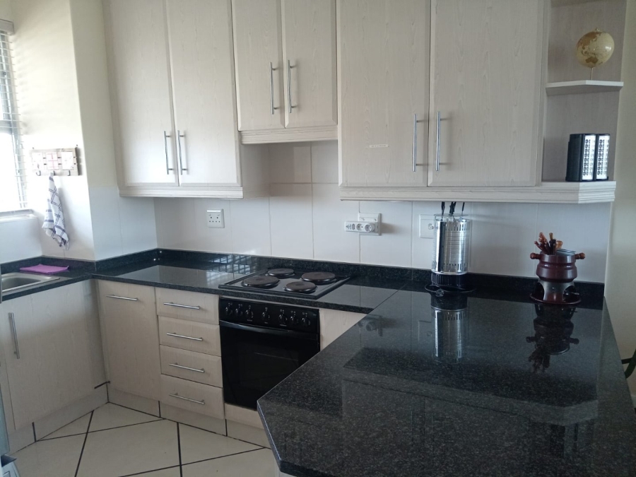 2 Bedroom Property for Sale in Beacon Rocks KwaZulu-Natal