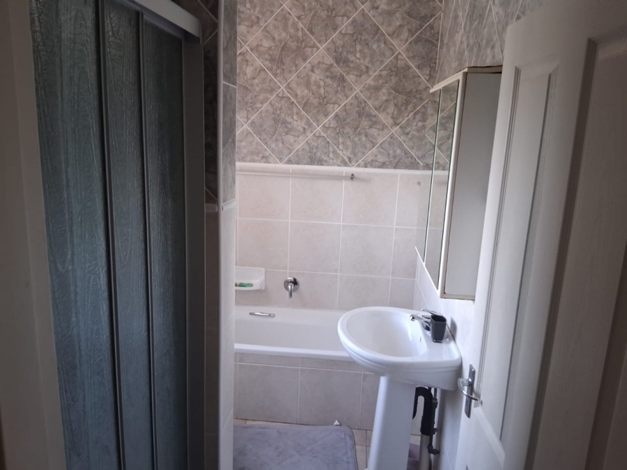 4 Bedroom Property for Sale in Margate KwaZulu-Natal