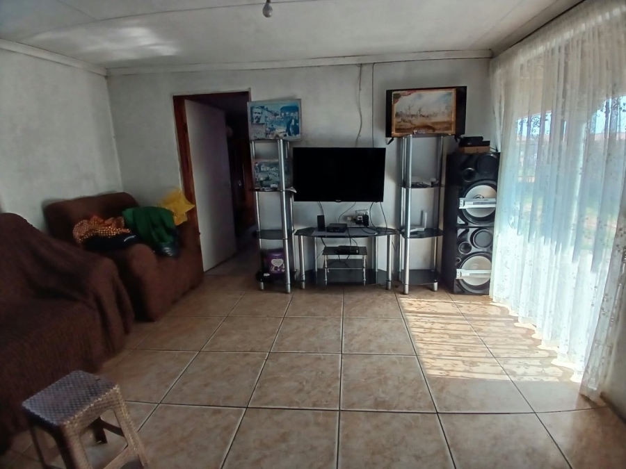 3 Bedroom Property for Sale in Kwamathukuza KwaZulu-Natal