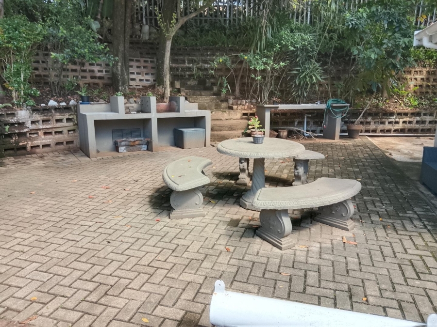 2 Bedroom Property for Sale in Anerley KwaZulu-Natal