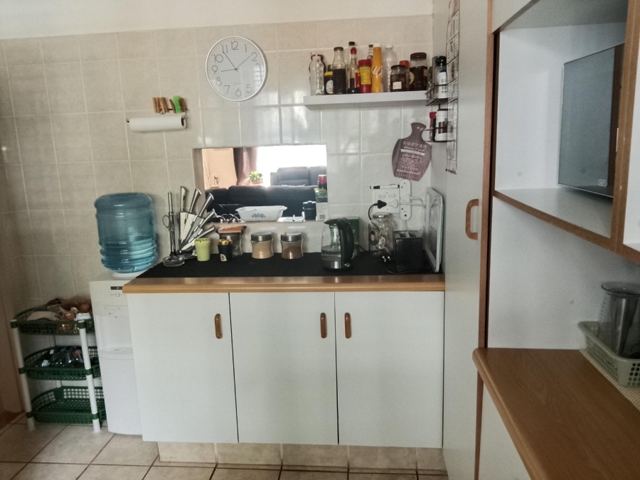 2 Bedroom Property for Sale in Anerley KwaZulu-Natal