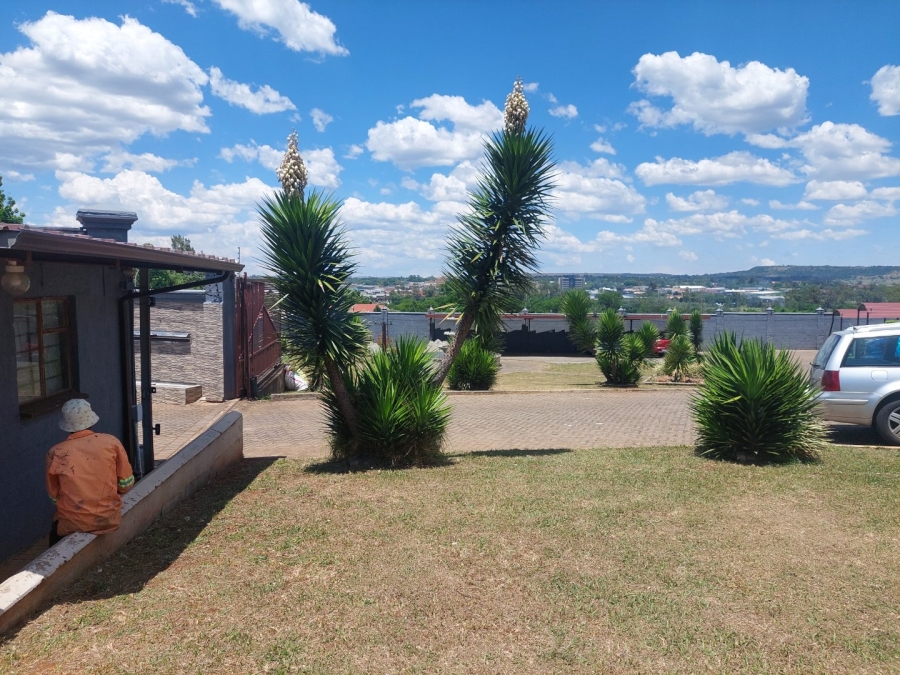 3 Bedroom Property for Sale in Amiel Park KwaZulu-Natal