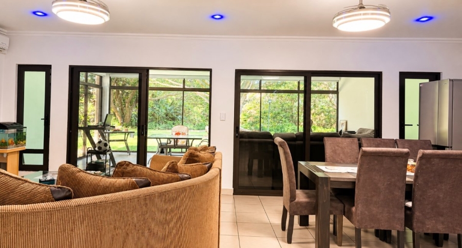 4 Bedroom Property for Sale in St Michaels On Sea KwaZulu-Natal