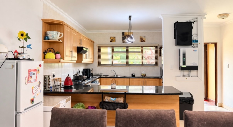 4 Bedroom Property for Sale in St Michaels On Sea KwaZulu-Natal