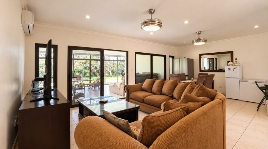 4 Bedroom Property for Sale in St Michaels On Sea KwaZulu-Natal