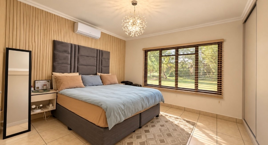 4 Bedroom Property for Sale in St Michaels On Sea KwaZulu-Natal