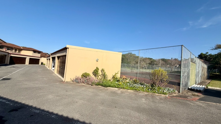 4 Bedroom Property for Sale in St Michaels On Sea KwaZulu-Natal