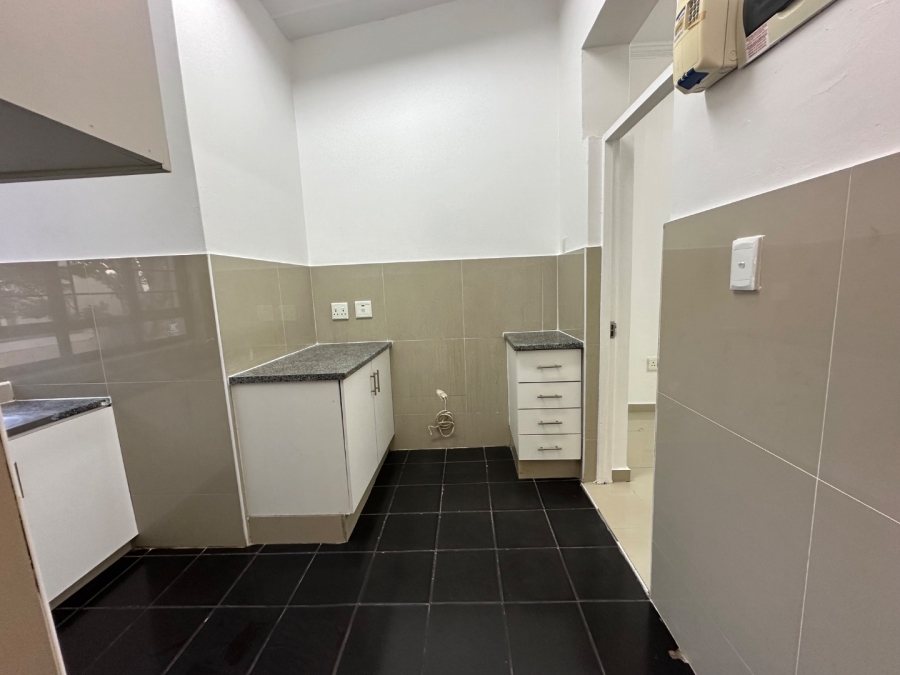 To Let 1 Bedroom Property for Rent in Morningside KwaZulu-Natal