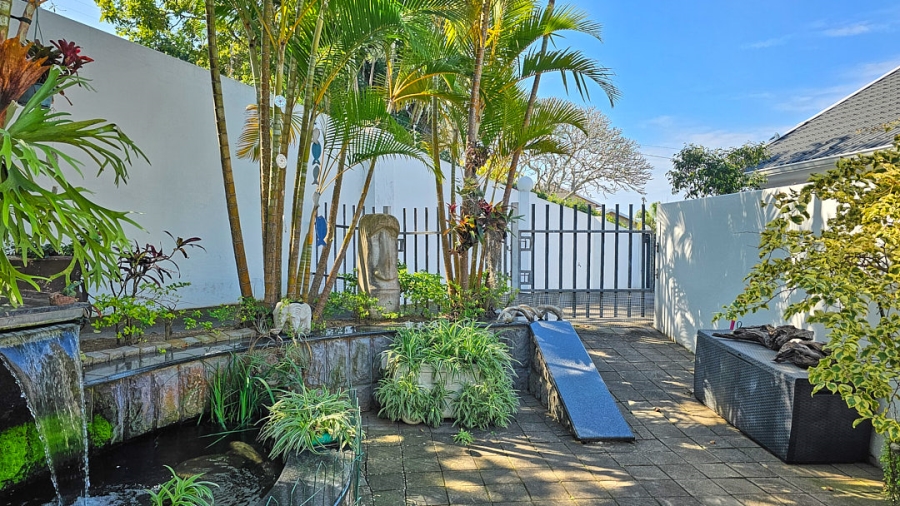 4 Bedroom Property for Sale in Uvongo KwaZulu-Natal