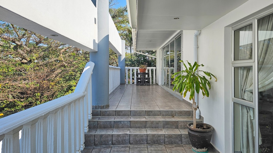 4 Bedroom Property for Sale in Uvongo KwaZulu-Natal