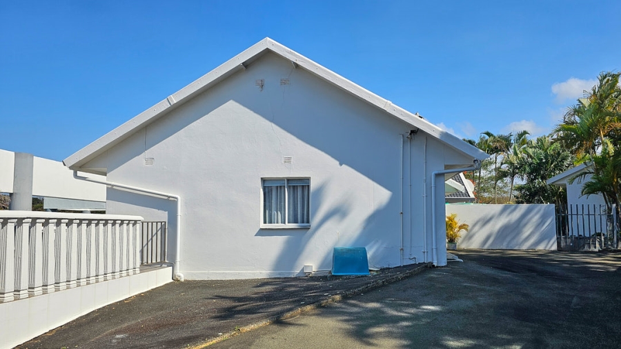 4 Bedroom Property for Sale in Uvongo KwaZulu-Natal