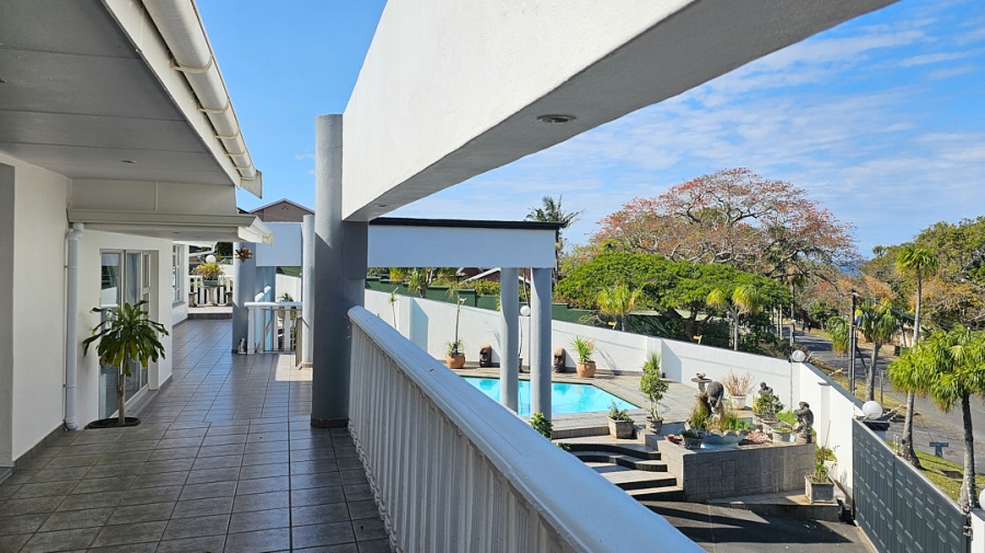 4 Bedroom Property for Sale in Uvongo KwaZulu-Natal