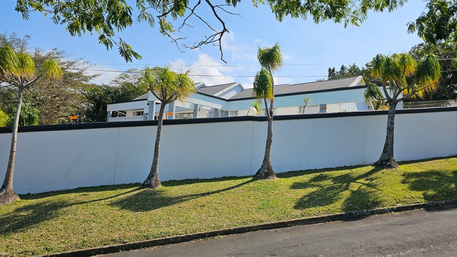 4 Bedroom Property for Sale in Uvongo KwaZulu-Natal