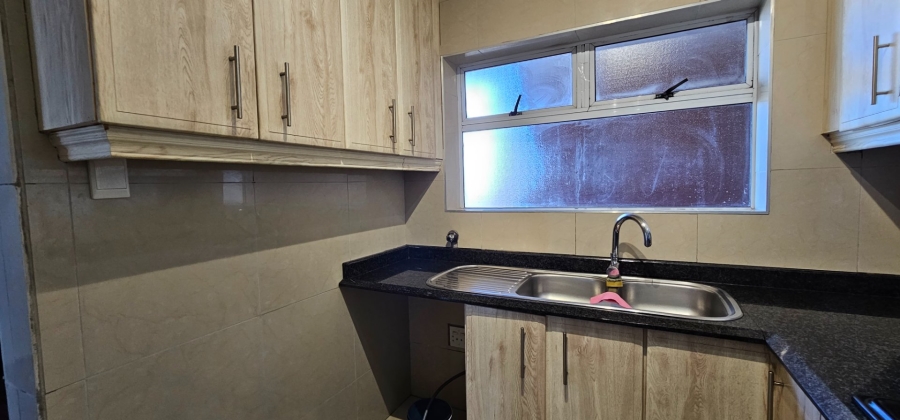 To Let 2 Bedroom Property for Rent in Morningside KwaZulu-Natal