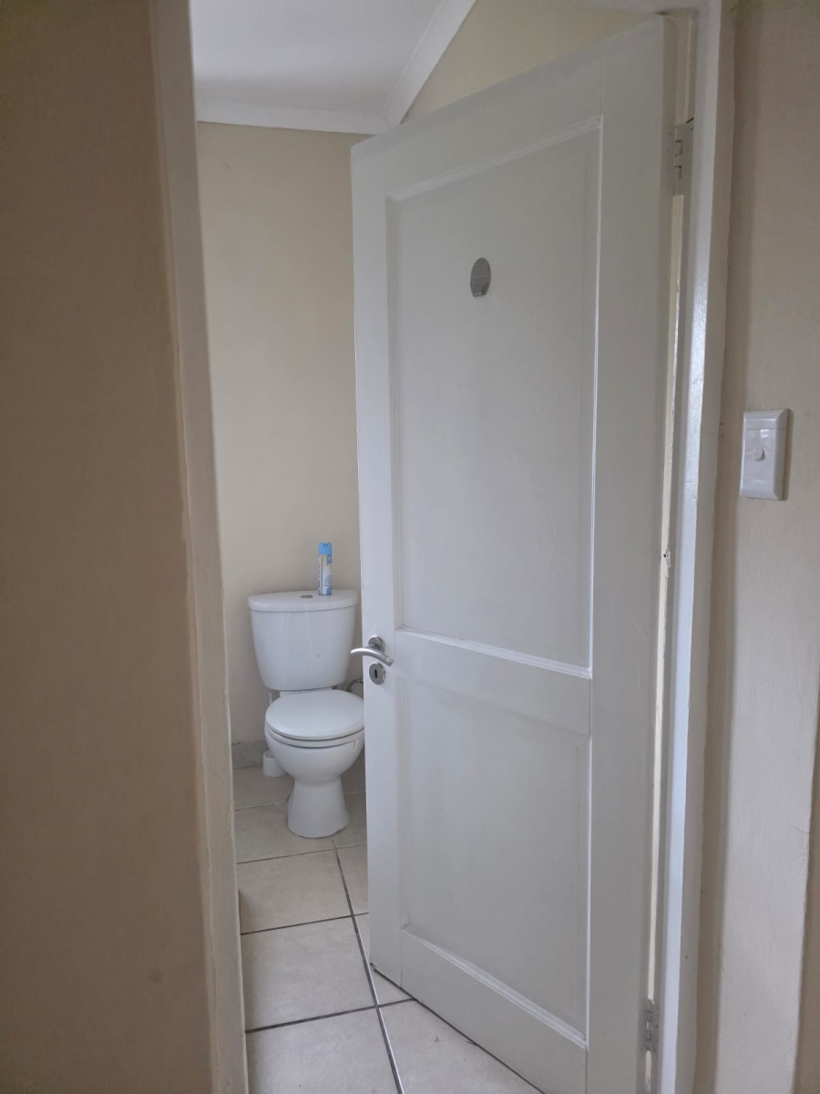 2 Bedroom Property for Sale in Sydenham KwaZulu-Natal