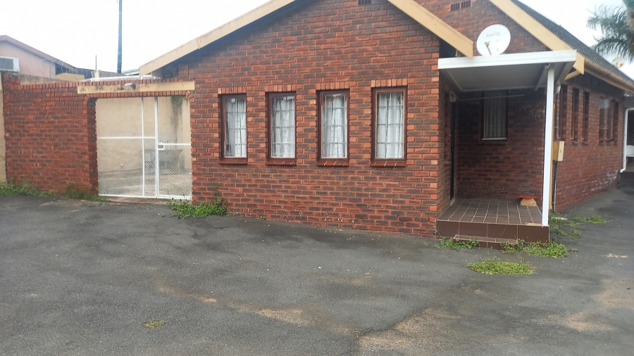 1 Bedroom Property for Sale in Rydalvale KwaZulu-Natal