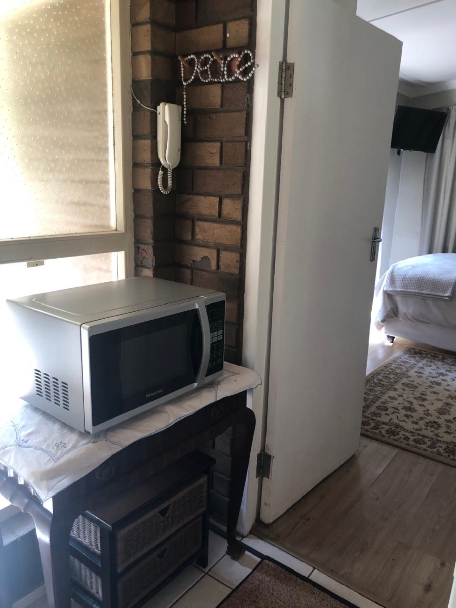To Let 1 Bedroom Property for Rent in Bothas Hill KwaZulu-Natal
