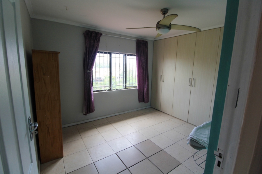 6 Bedroom Property for Sale in Ocean View KwaZulu-Natal