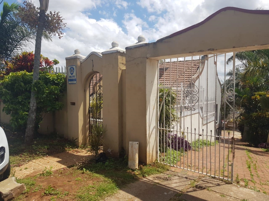 To Let 4 Bedroom Property for Rent in Overport KwaZulu-Natal