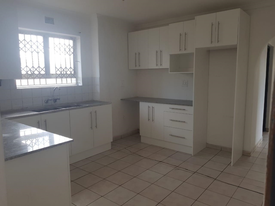 To Let 4 Bedroom Property for Rent in Overport KwaZulu-Natal