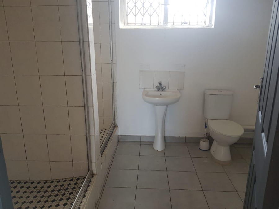 To Let 4 Bedroom Property for Rent in Overport KwaZulu-Natal