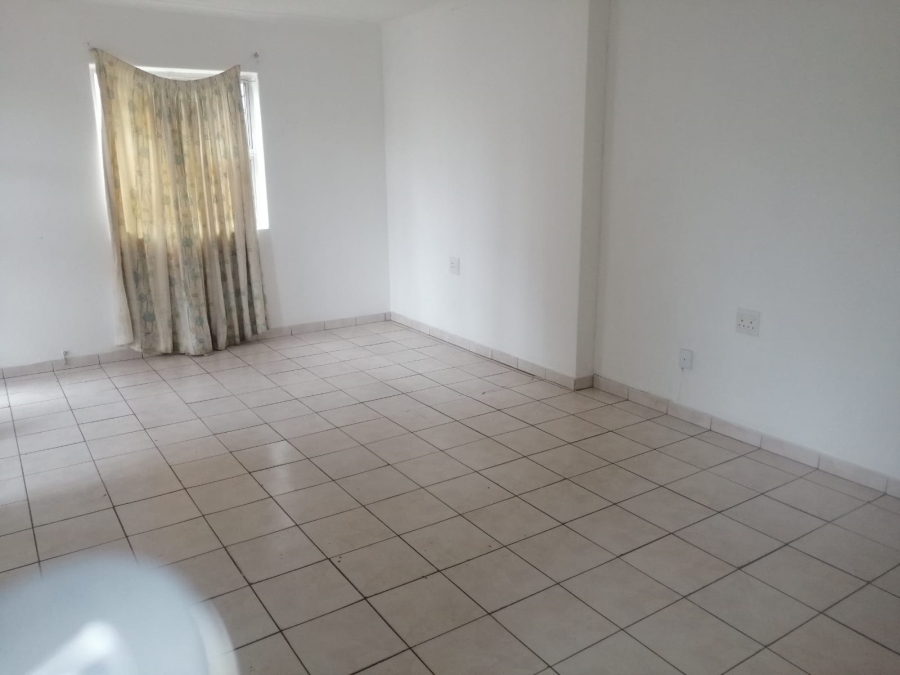 To Let 4 Bedroom Property for Rent in Overport KwaZulu-Natal