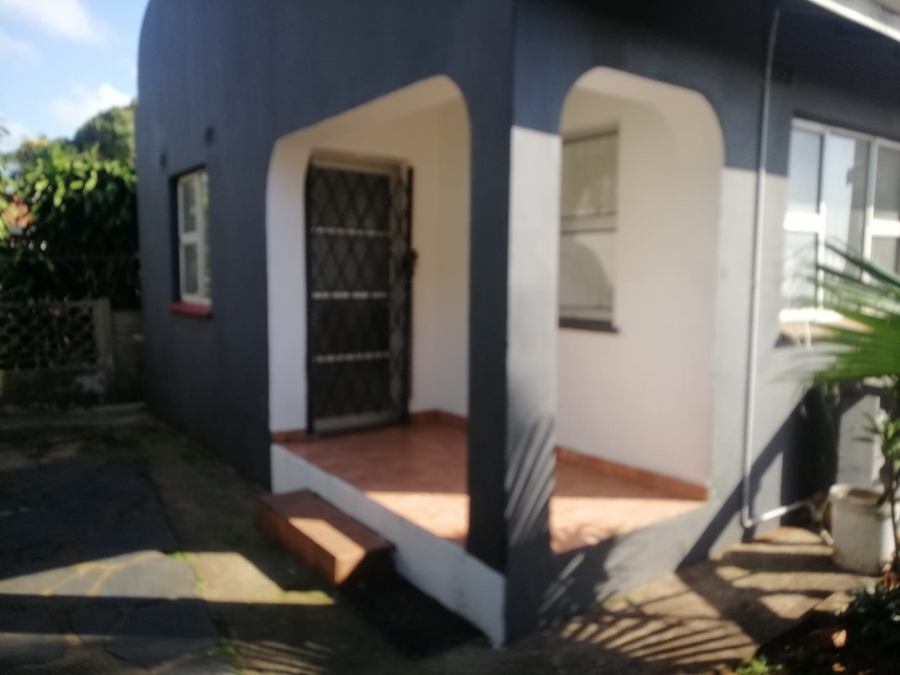 To Let 4 Bedroom Property for Rent in Overport KwaZulu-Natal