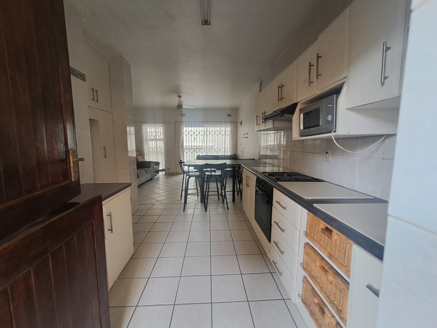 To Let 2 Bedroom Property for Rent in Lawrence Rocks KwaZulu-Natal