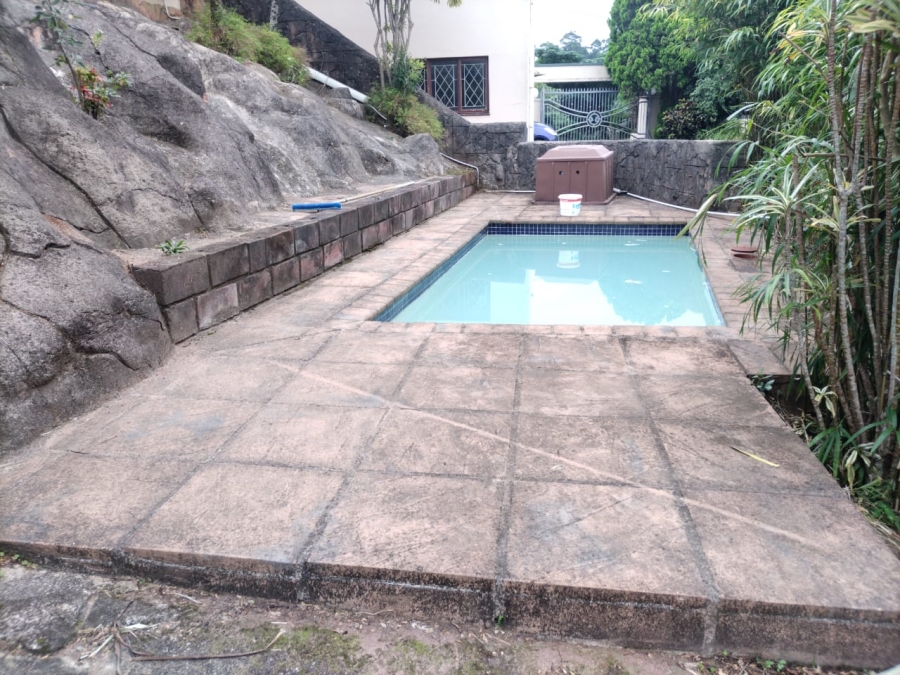 4 Bedroom Property for Sale in Dawncliffe KwaZulu-Natal