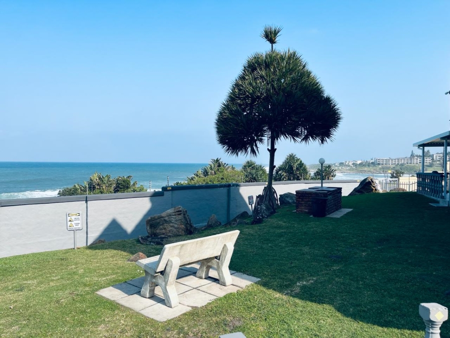 To Let 3 Bedroom Property for Rent in Manaba Beach KwaZulu-Natal