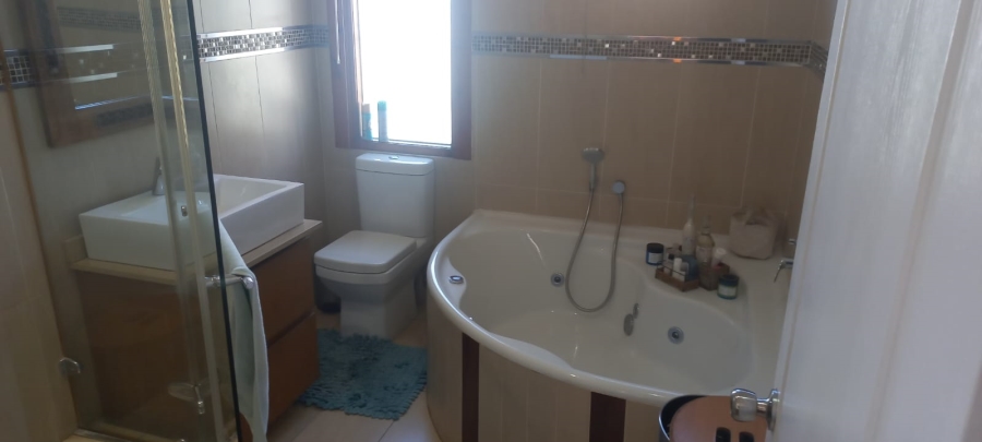 3 Bedroom Property for Sale in Glenwood KwaZulu-Natal