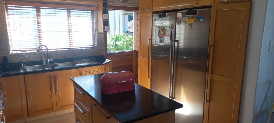 3 Bedroom Property for Sale in Glenwood KwaZulu-Natal