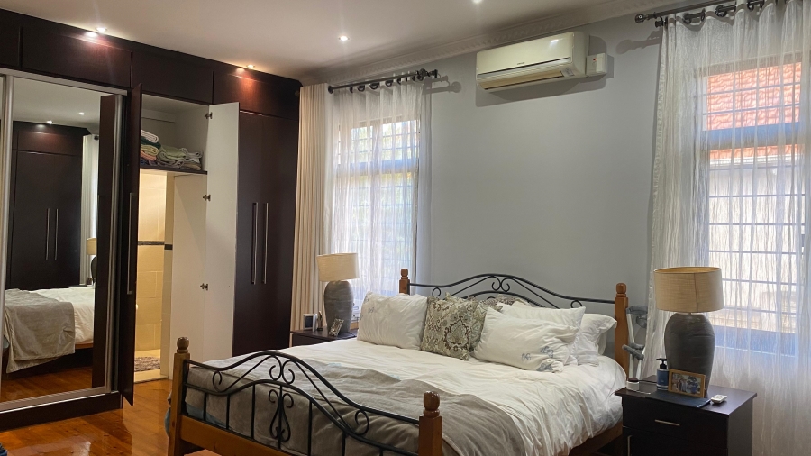 3 Bedroom Property for Sale in Glenwood KwaZulu-Natal