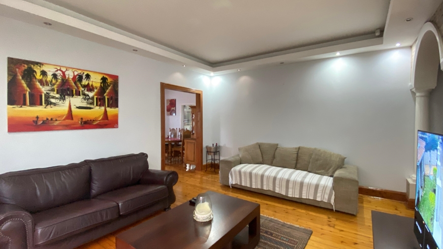 3 Bedroom Property for Sale in Glenwood KwaZulu-Natal
