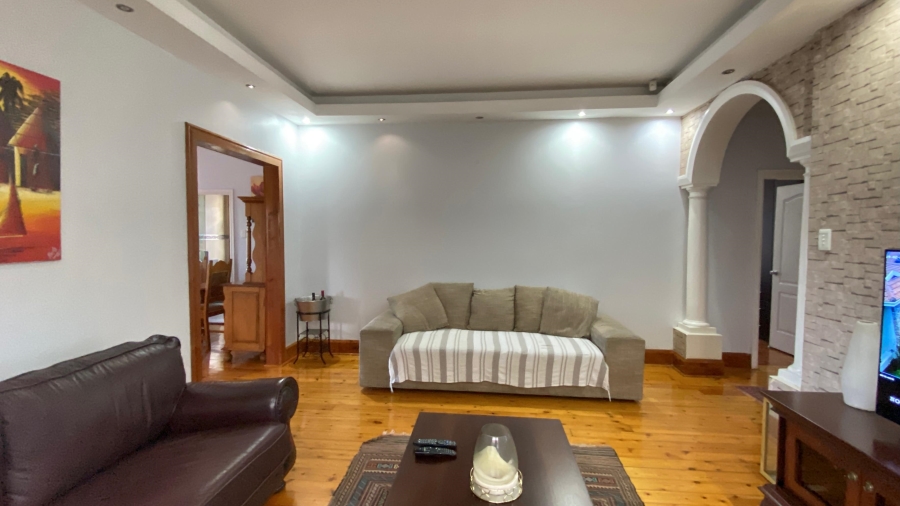 3 Bedroom Property for Sale in Glenwood KwaZulu-Natal