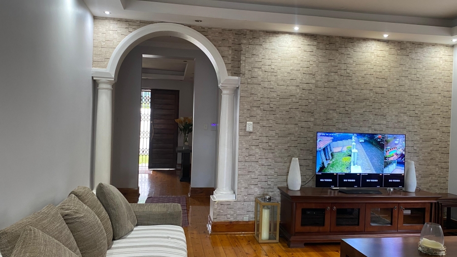 3 Bedroom Property for Sale in Glenwood KwaZulu-Natal