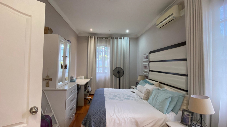 3 Bedroom Property for Sale in Glenwood KwaZulu-Natal